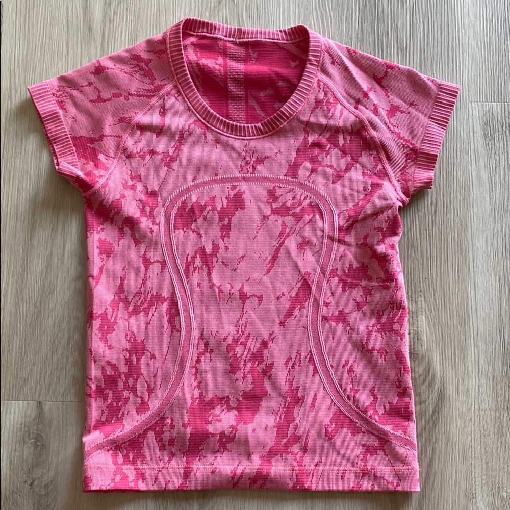 Lululemon Swiftly Tech Cropped Short-Sleeve Shirt